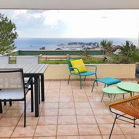 Le 22-2 Bedroom Apartment, 180 Sea View Terrace 아파트
